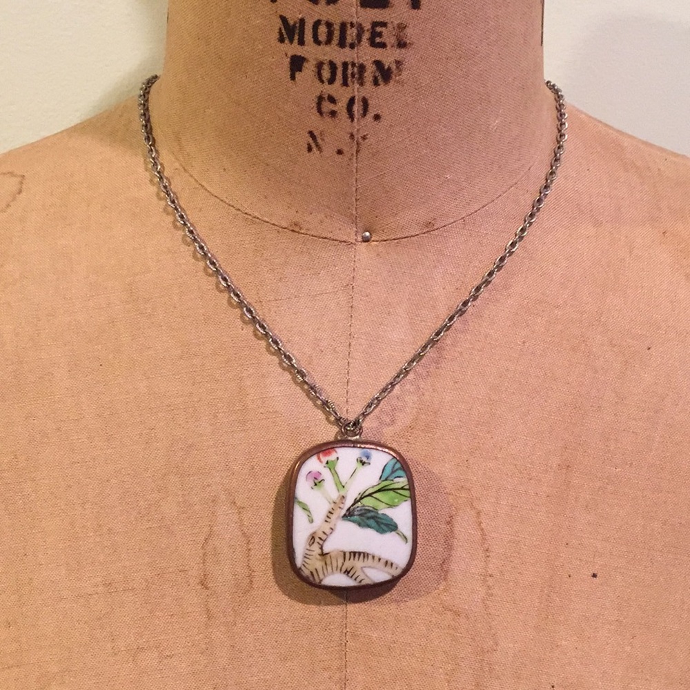 Botanical Scene Pendant